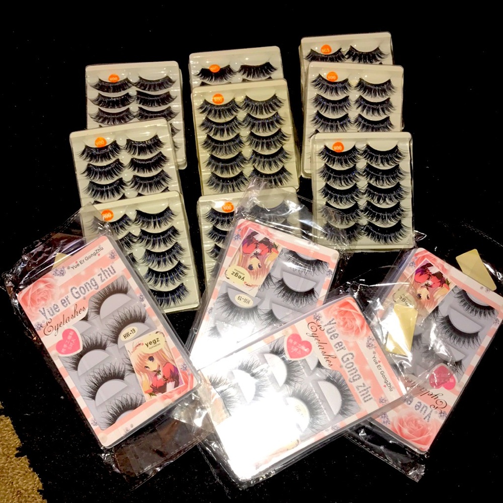 False Lashes bundle of 13 Bnib